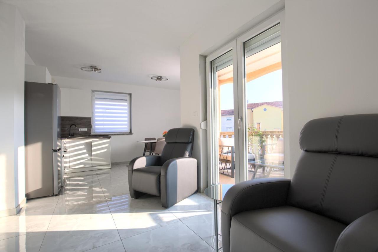 Apartment Vukadin Пула Екстериор снимка