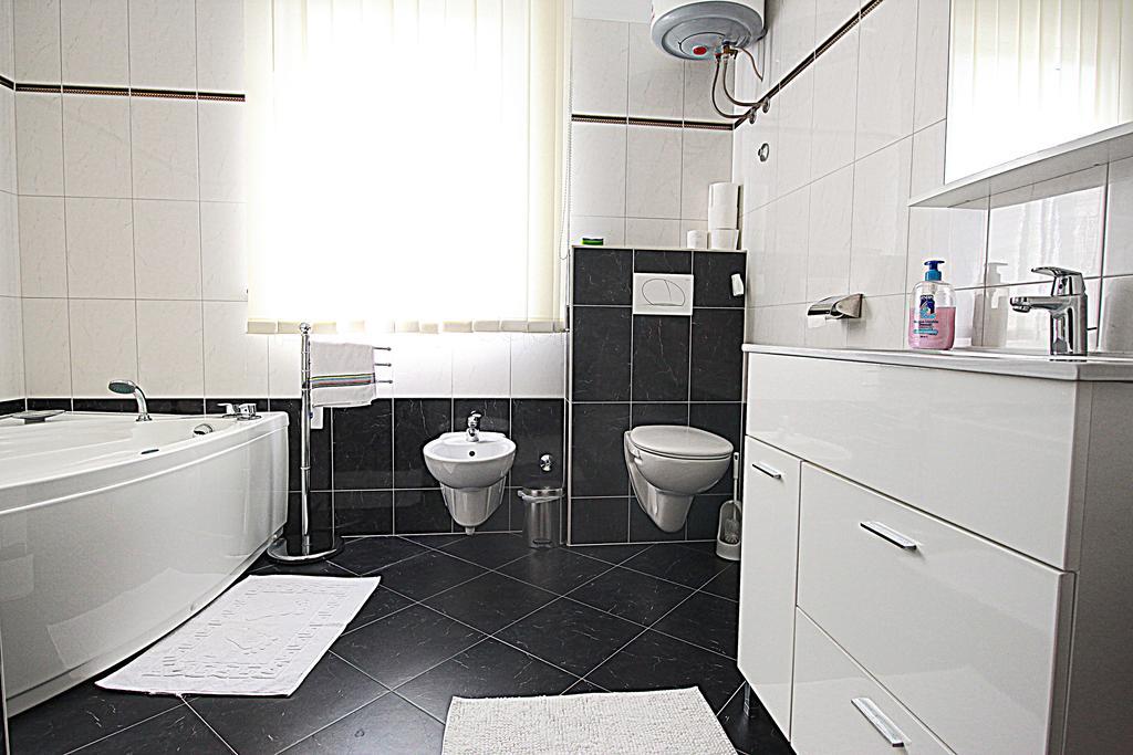 Apartment Vukadin Пула Екстериор снимка