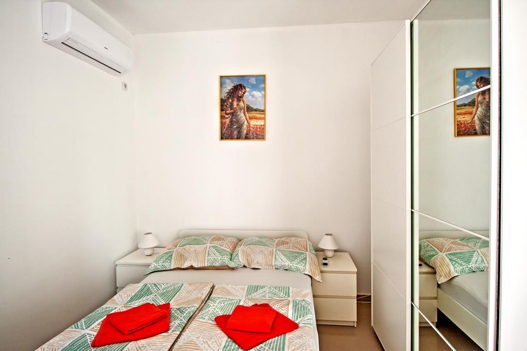 Apartment Vukadin Пула Екстериор снимка